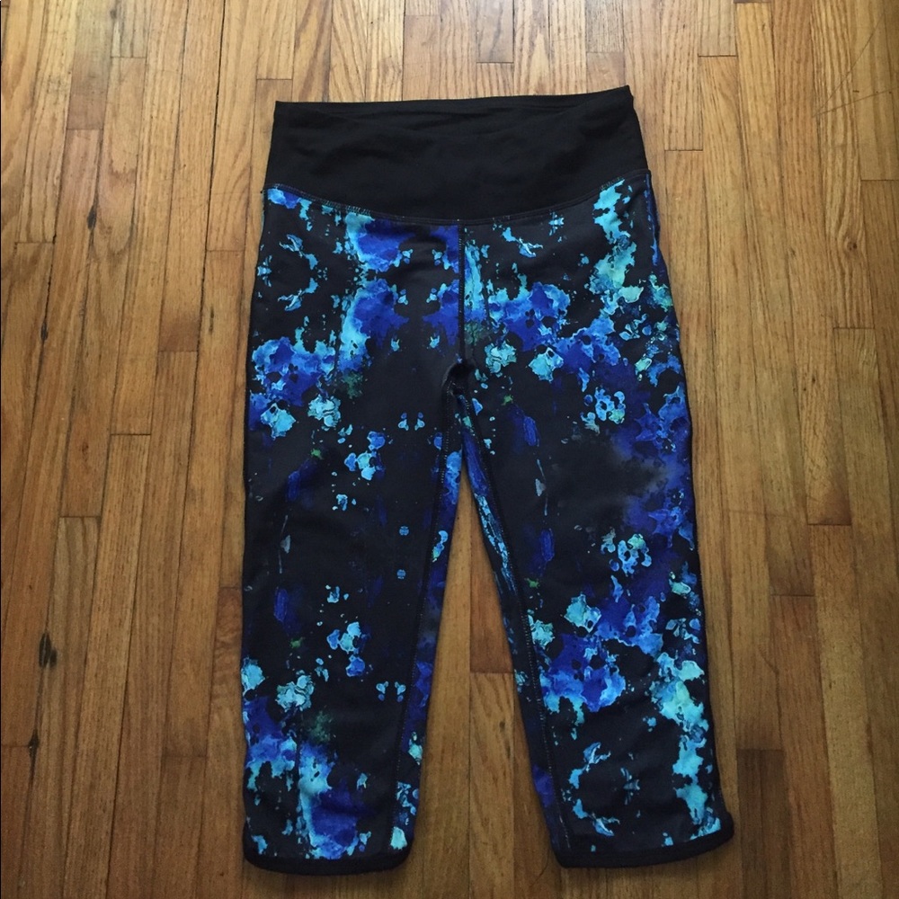 Fabletics crops size XXS blue and black